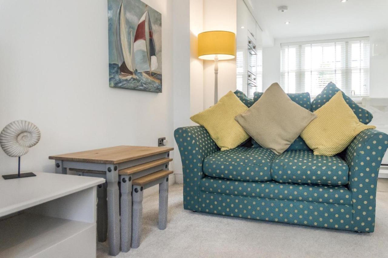 Milford Street - 5 Bedroom Luxurious Holiday Home - Saundersfoot Eksteriør bilde
