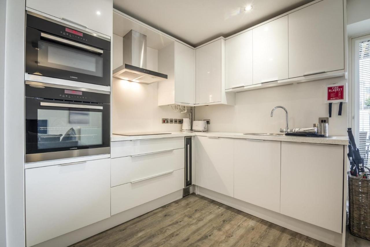 Milford Street - 5 Bedroom Luxurious Holiday Home - Saundersfoot Eksteriør bilde