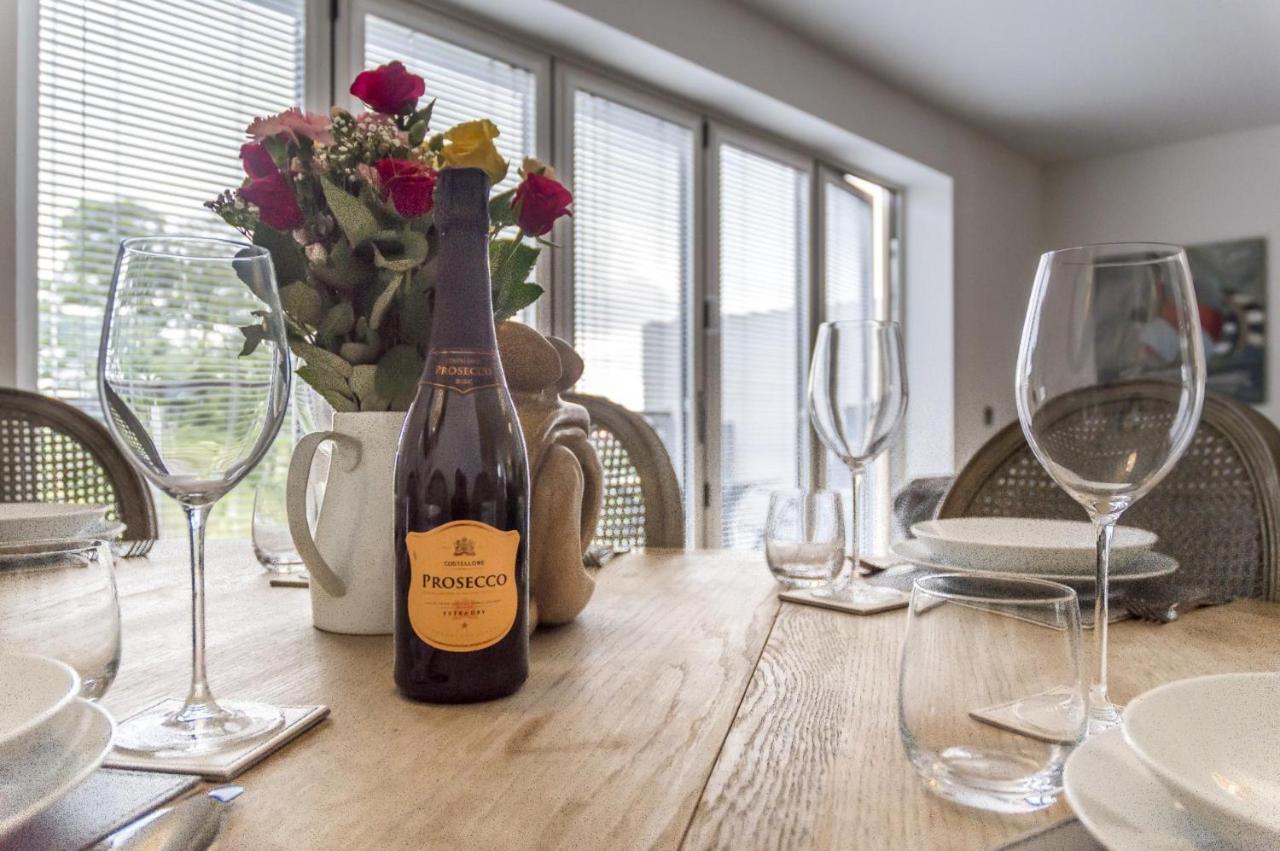Milford Street - 5 Bedroom Luxurious Holiday Home - Saundersfoot Eksteriør bilde