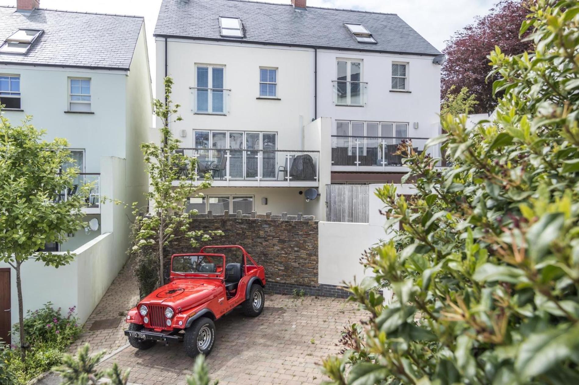 Milford Street - 5 Bedroom Luxurious Holiday Home - Saundersfoot Eksteriør bilde
